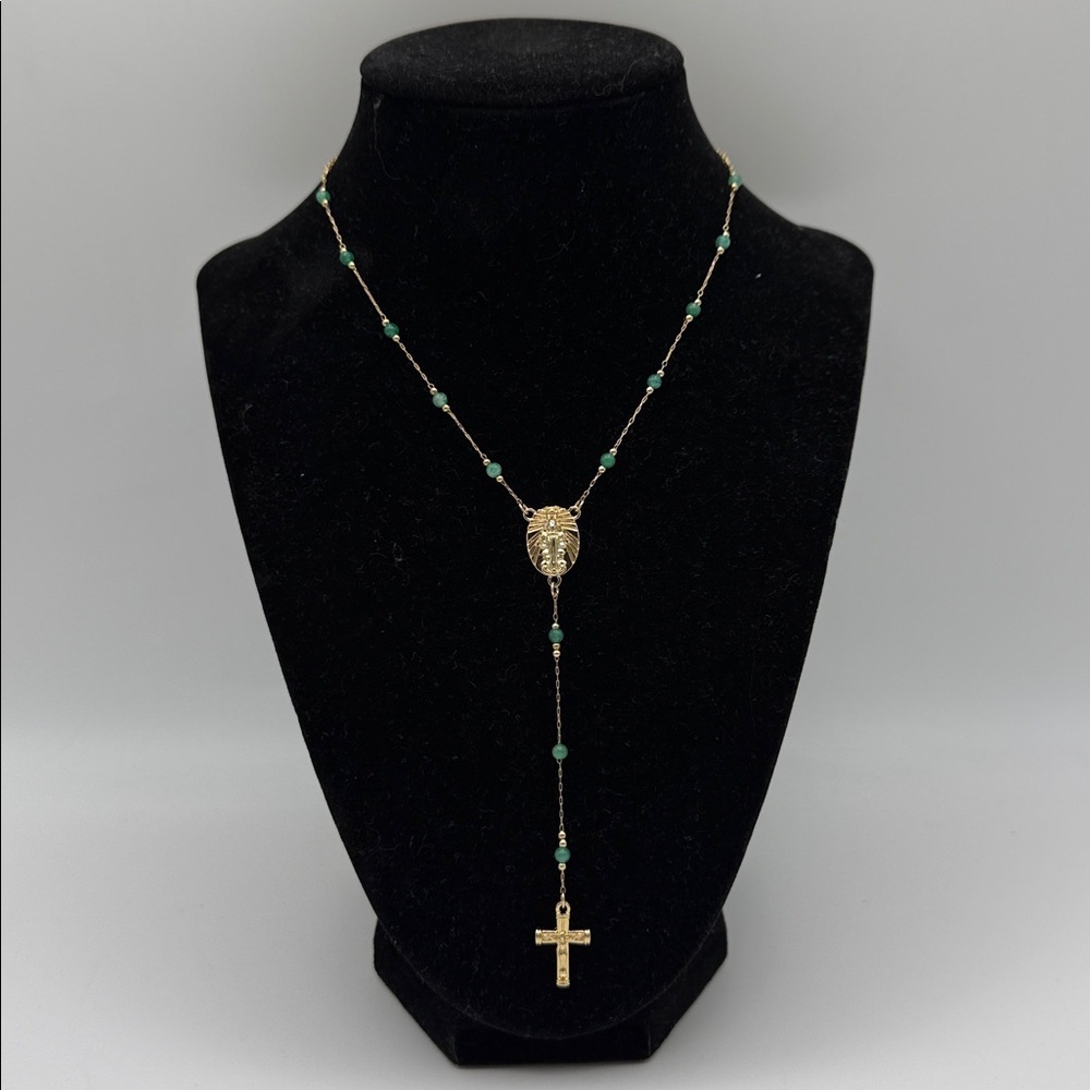 Elegant Gold and Green Beaded Necklace - Picture 6 of 9